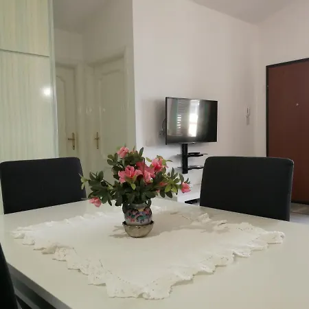 Domus Deiana Апартаменты Ольбия