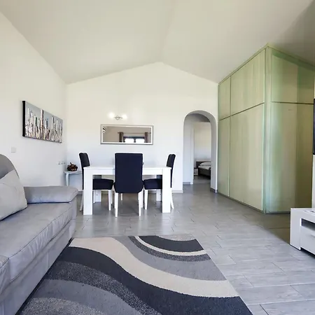 Domus Deiana Apartamento *