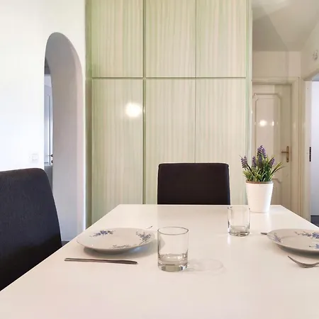 Apartment Domus Deiana *